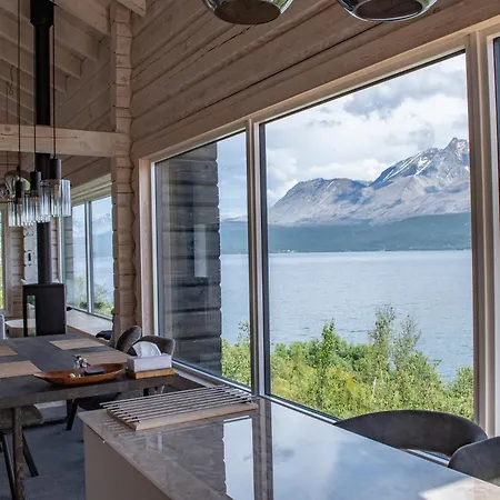 Sommarbukt Skaret - Intimate Fjord For Four *